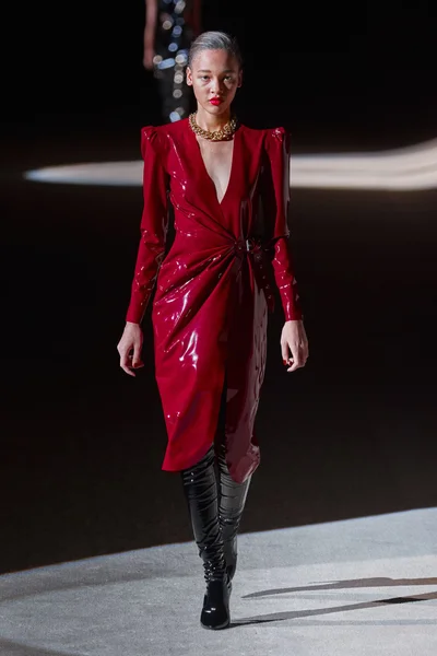 Look 65